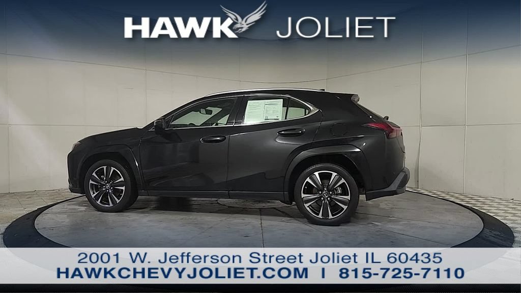 Used 2024 Lexus UX 250h AWD w/ Premium Package image 5