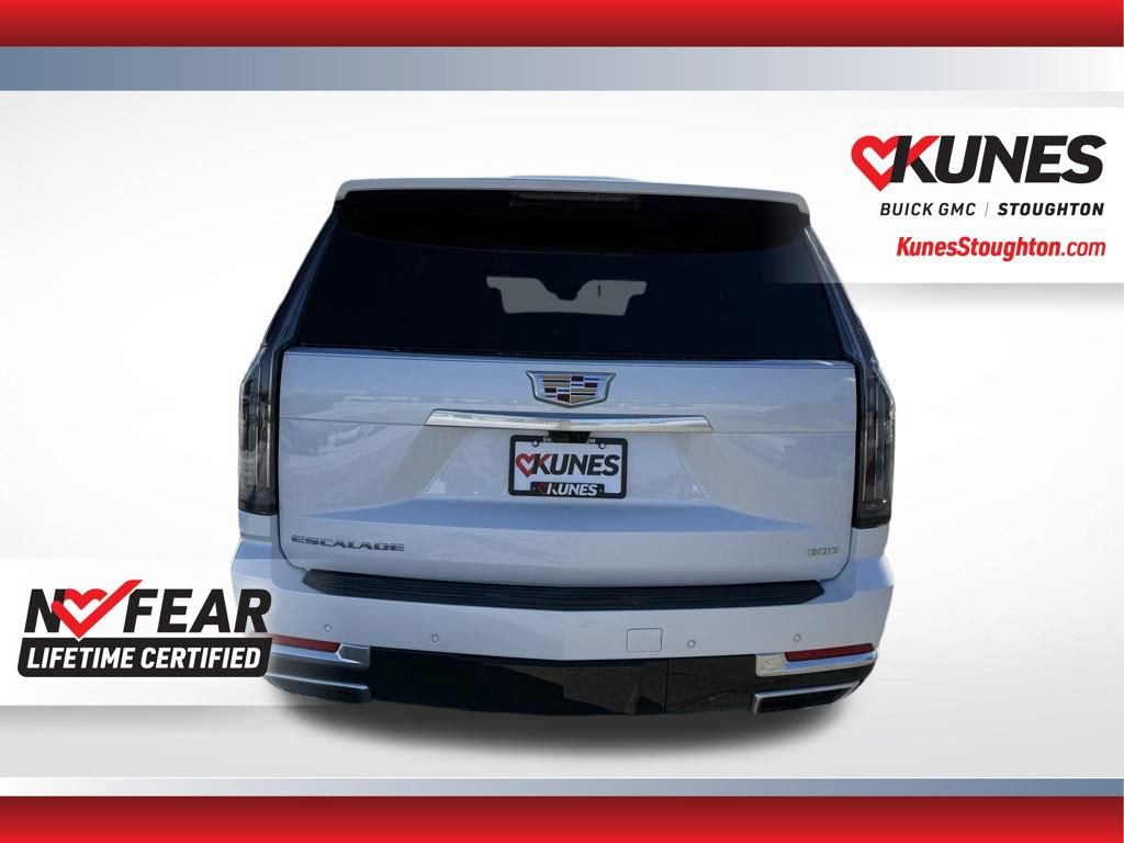 Used 2025 Cadillac Escalade Premium Luxury w/ Touring Package image 9