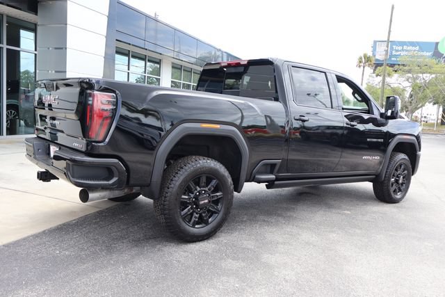 New 2026 GMC Sierra 3500 AT4 w/ AT4 Premium Plus Package AWD/4WD image 9