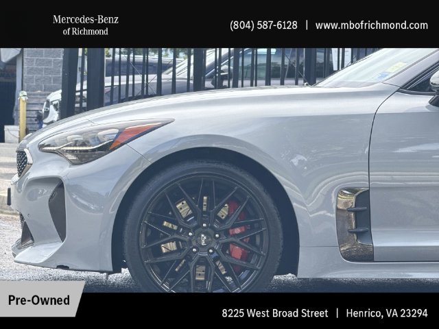 Used 2018 Kia Stinger GT2 AWD/4WD image 11