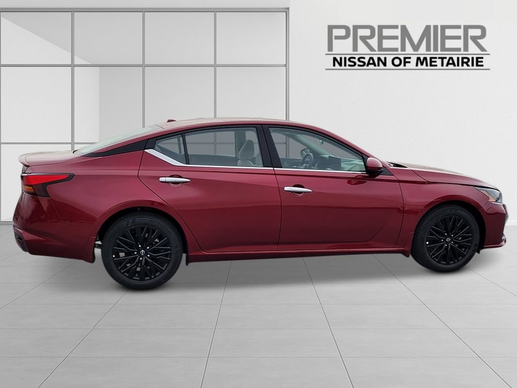 New 2025 Nissan Altima 2.5 SV w/ SV Special Edition Package image 7