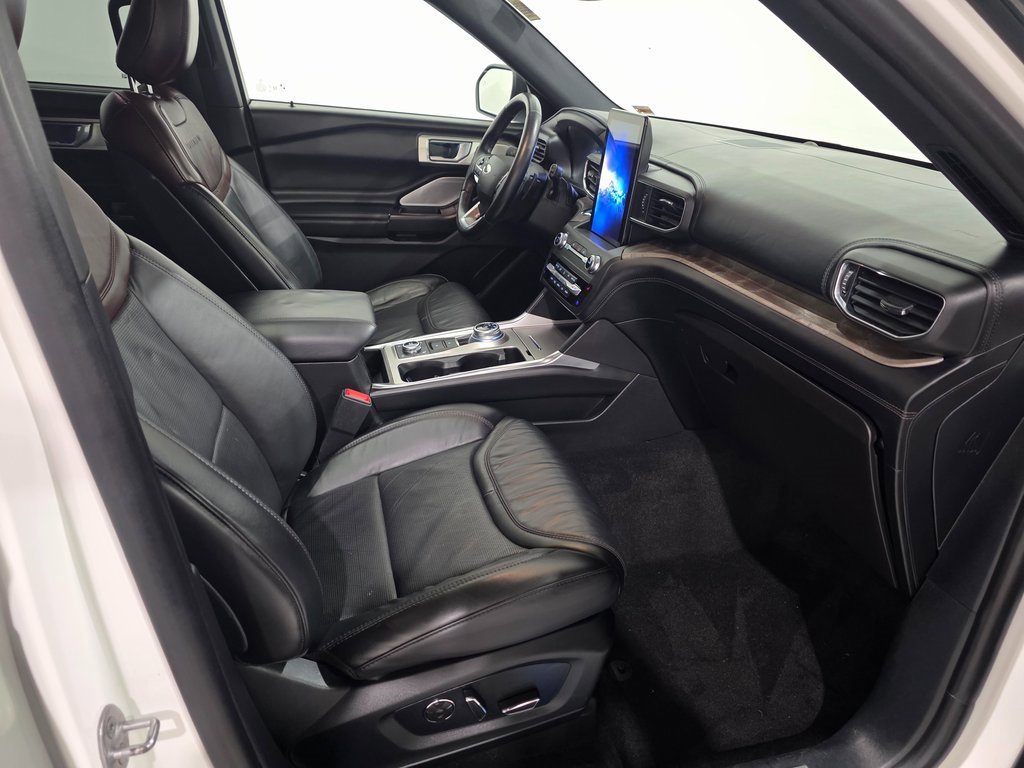 Used 2020 Ford Explorer Platinum image 25