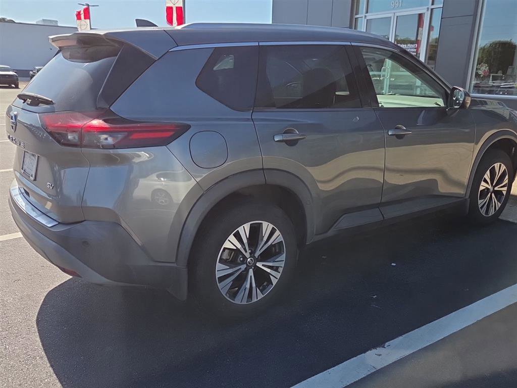 Certified 2021 Nissan Rogue SV w/ Premium Package FWD image 23