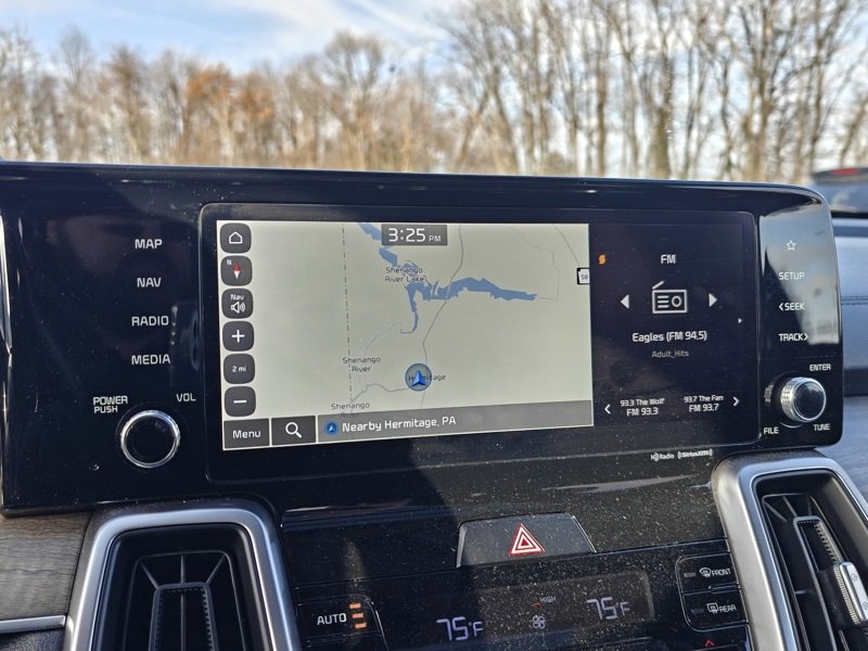 Used 2023 Kia Sorento S w/ Panoramic Sunroof Package image 15