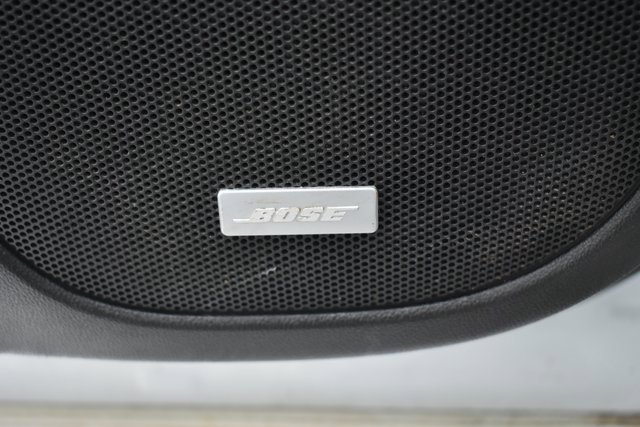 Used 2018 GMC Acadia SLT w/ LPO, Black Accent Package image 17