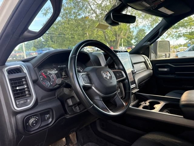 Used 2024 RAM 3500 Big Horn w/ Night Edition AWD/4WD image 15
