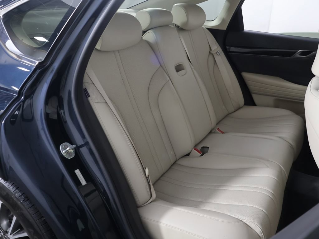 Used 2022 Genesis G80 2.5T image 33