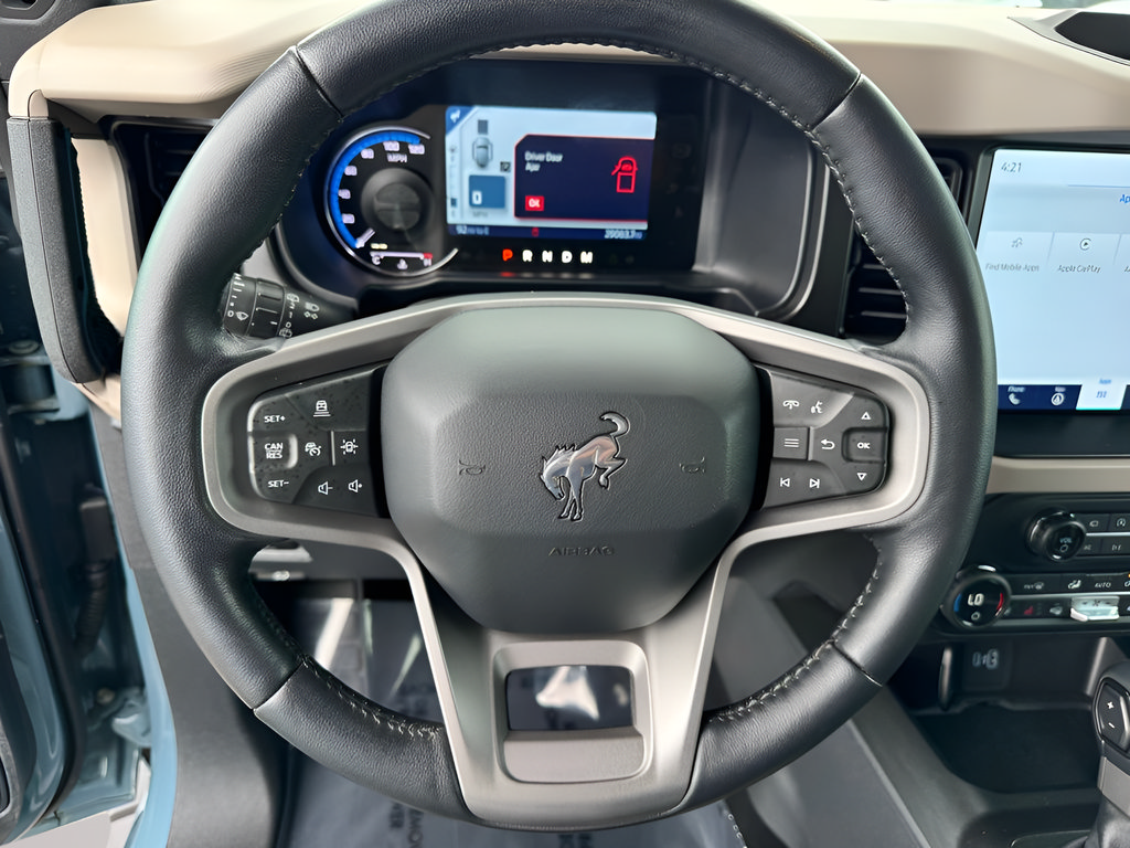 Used 2021 Ford Bronco Wildtrak AWD/4WD image 17