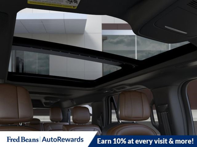 New 2026 Lincoln Navigator L Reserve AWD/4WD image 23