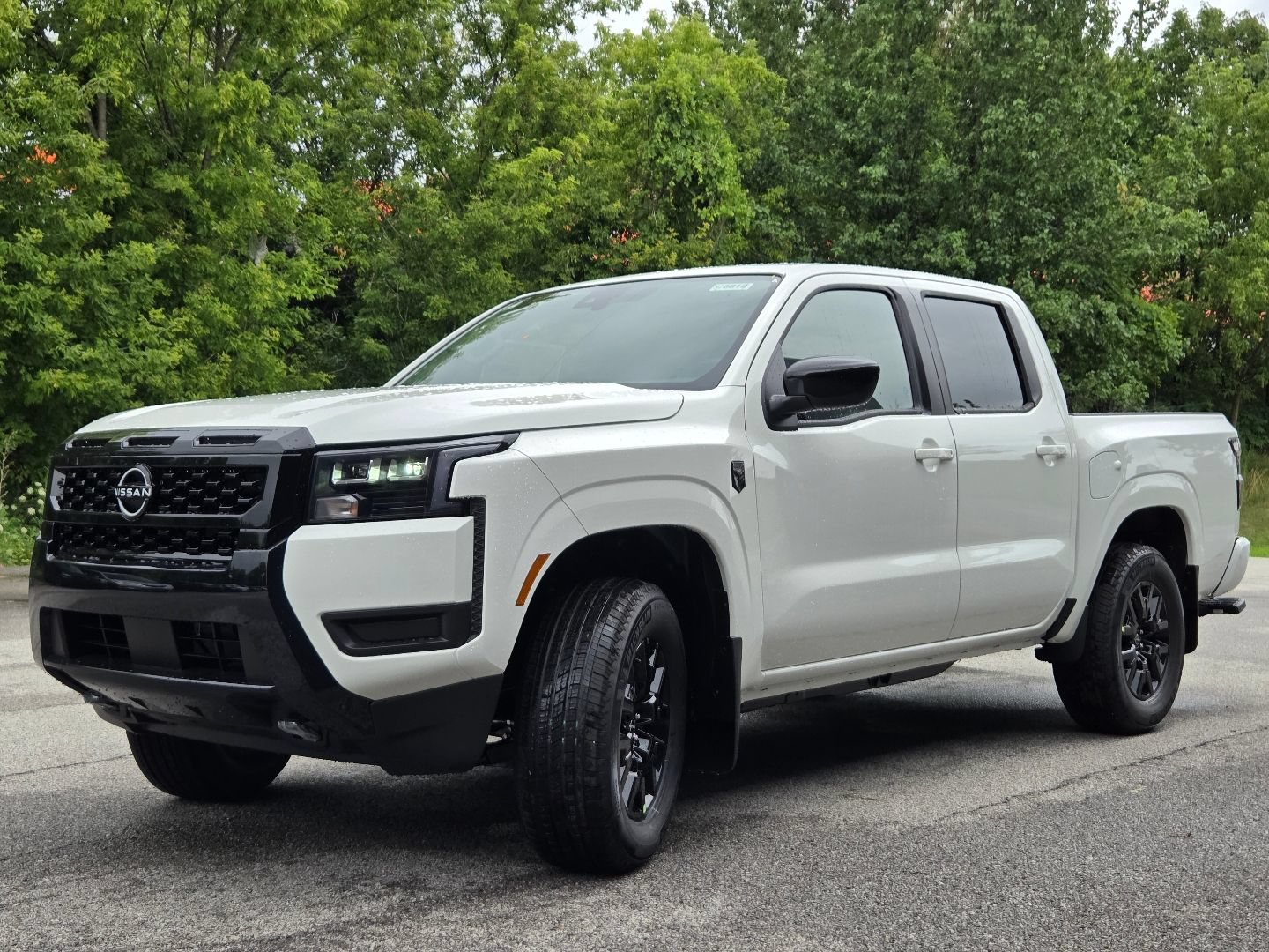 New 2026 Nissan Frontier SV w/ Tow Package AWD/4WD image 13