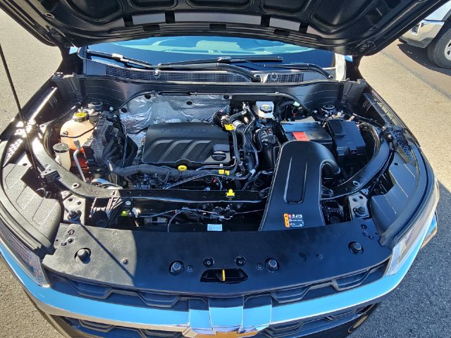 Used 2025 Chevrolet Trax LS w/ LS Convenience Package FWD image 39