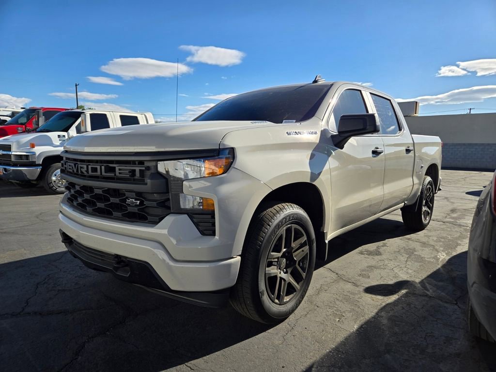 Used 2026 Chevrolet Silverado 1500 Custom image 4