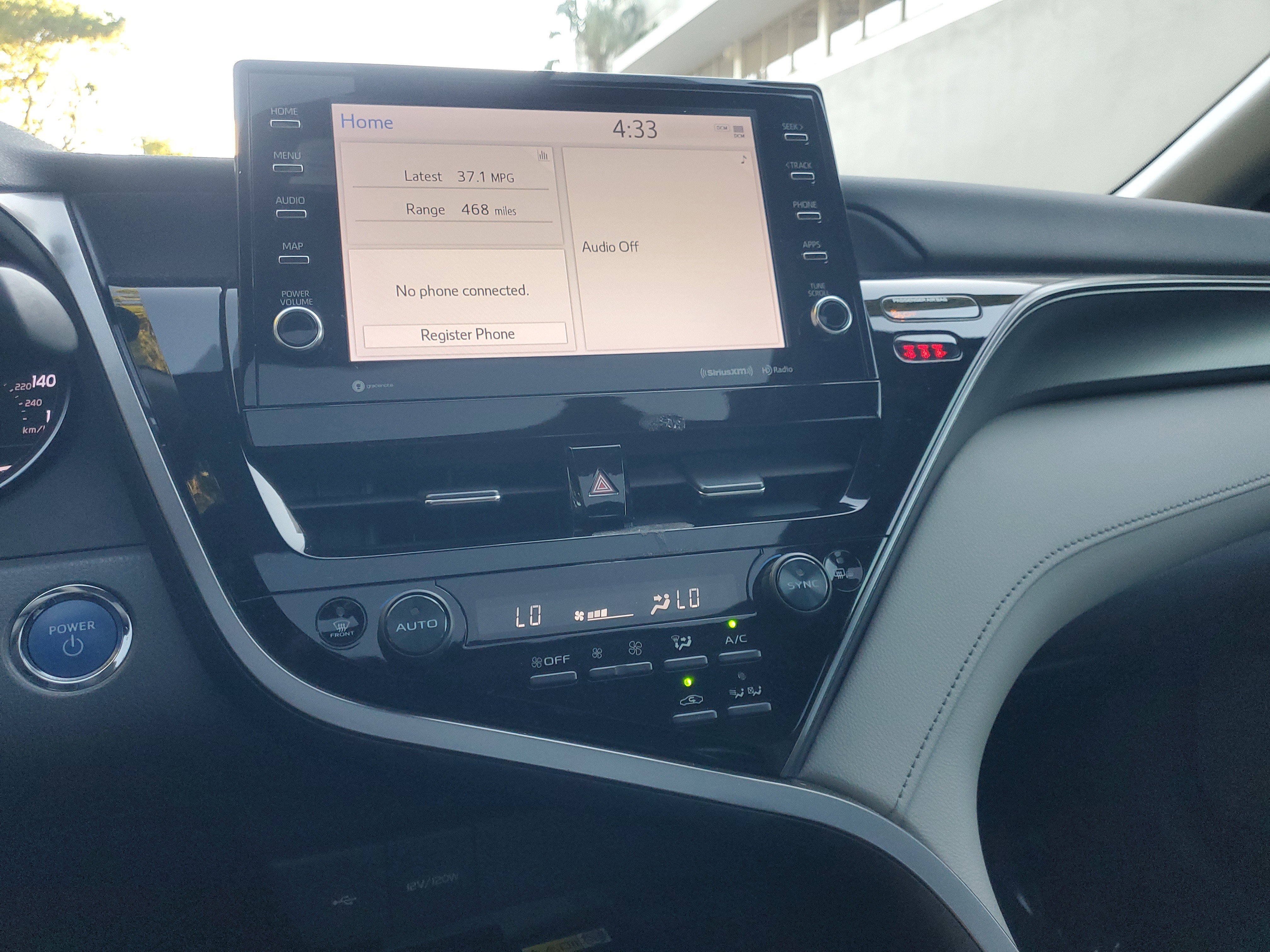 Used 2023 Toyota Camry SE image 26