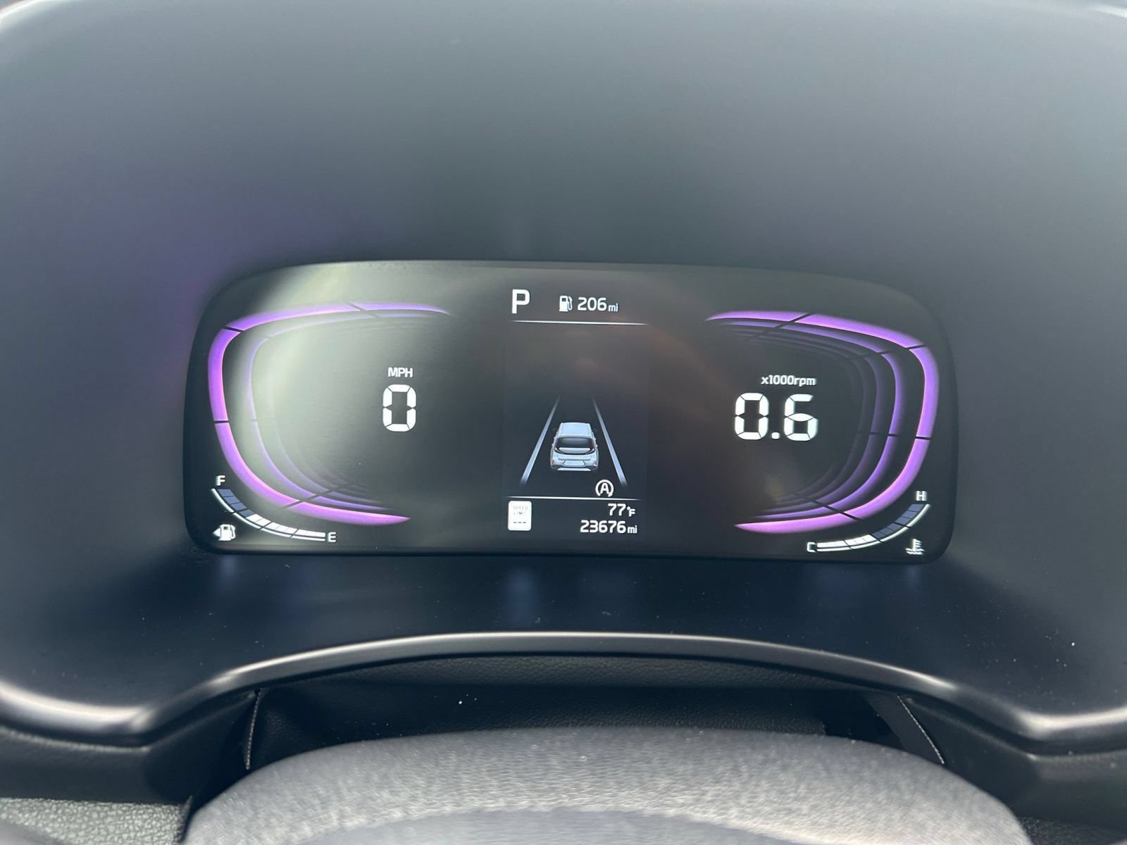 Used 2025 Kia Soul LX w/ LX Technology Package FWD image 35