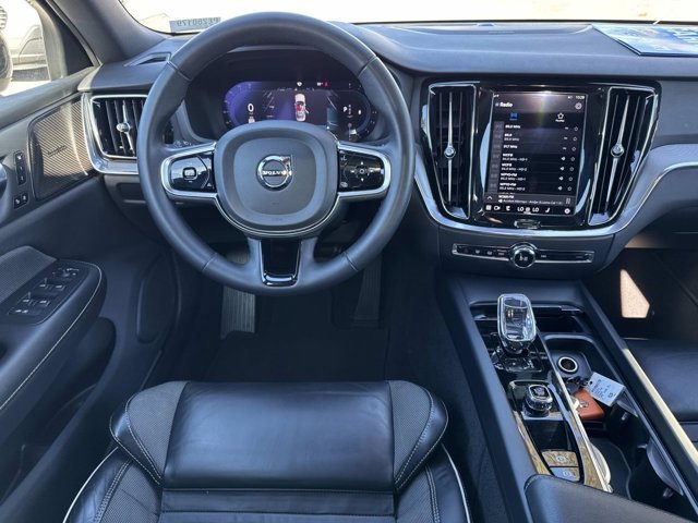 Used 2024 Volvo S60 B5 Plus image 23