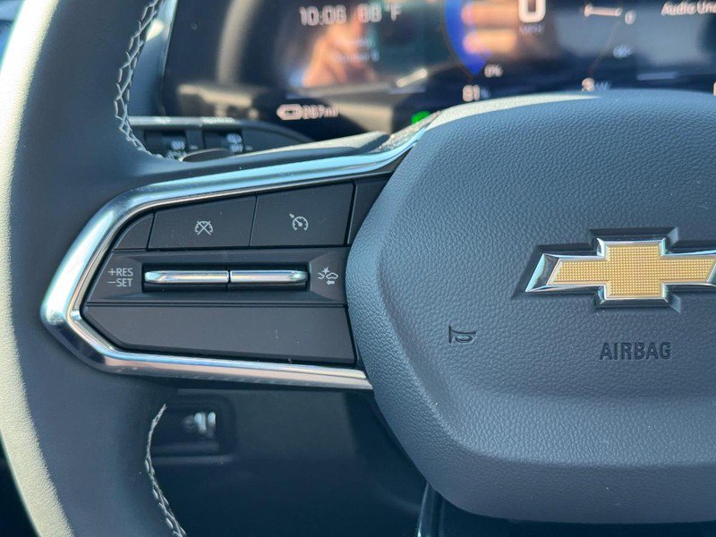 New 2026 Chevrolet Equinox EV LT image 14