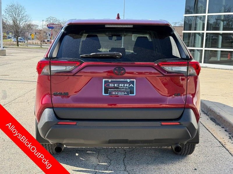 Used 2024 Toyota RAV4 LE image 4