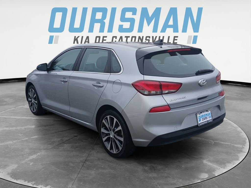 Used 2020 Hyundai Elantra GT w/ Style Package 02 image 4