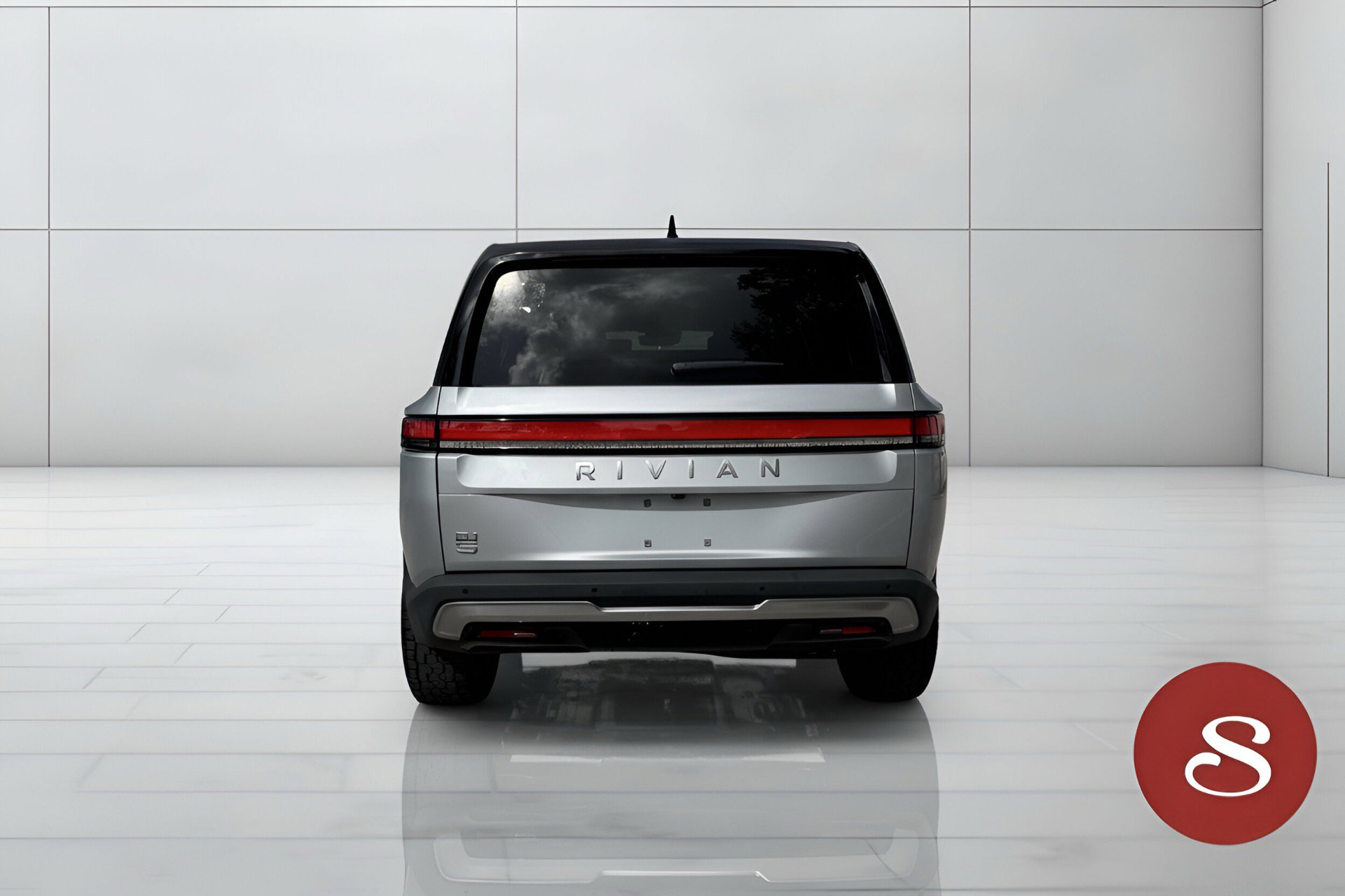 Used 2024 Rivian R1S Adventure image 6