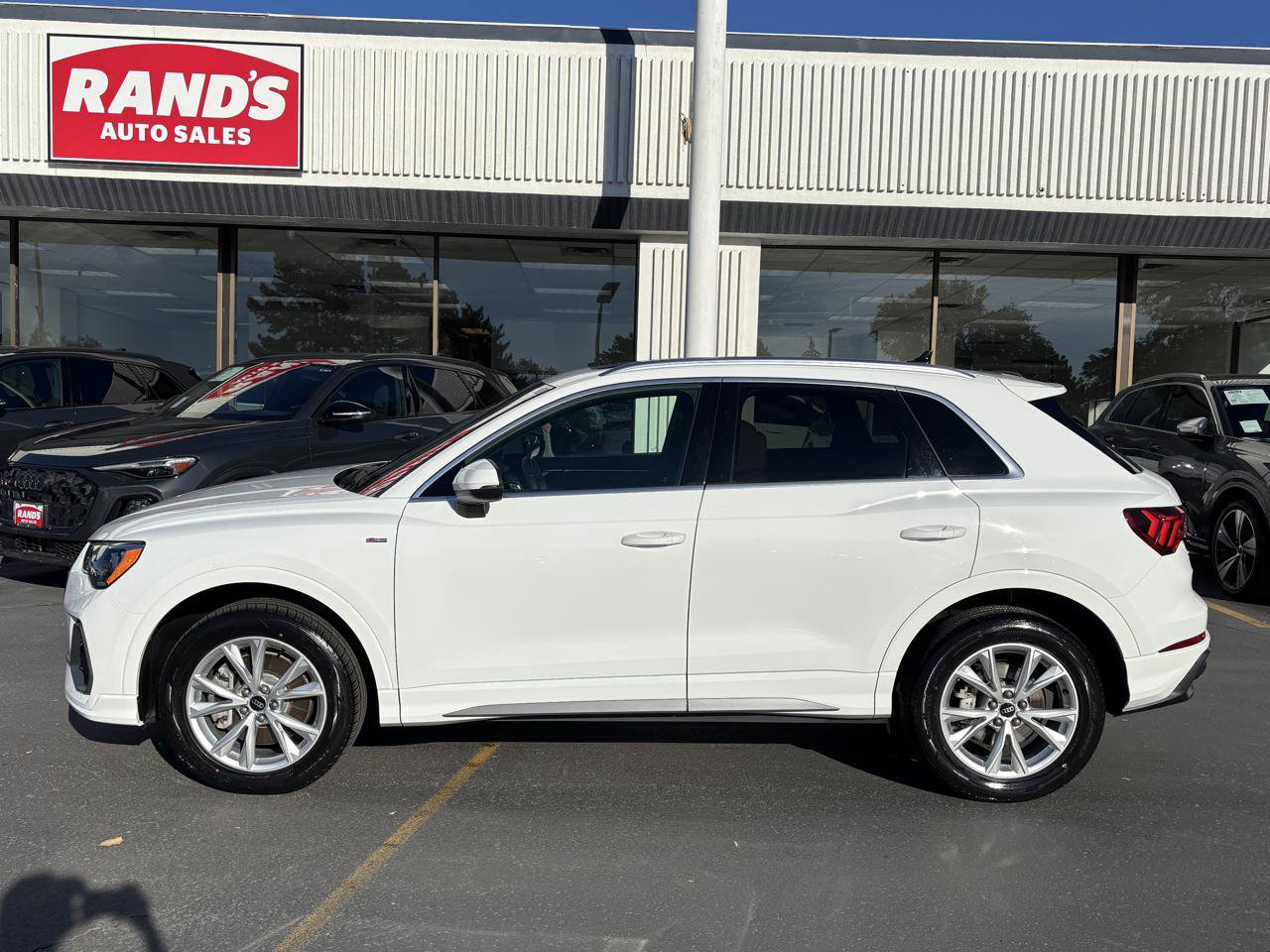 Used 2022 Audi Q3 2.0T Premium AWD/4WD image 17