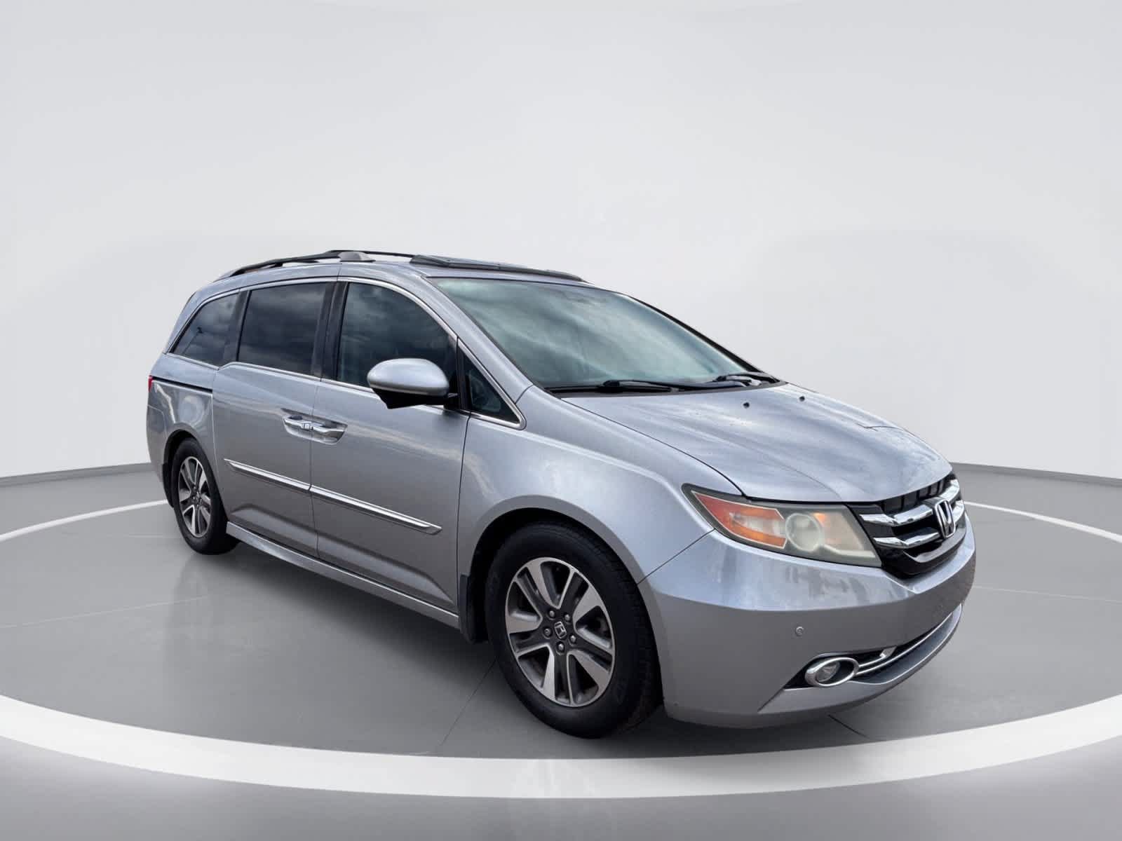 Used 2016 Honda Odyssey Touring Elite image 7