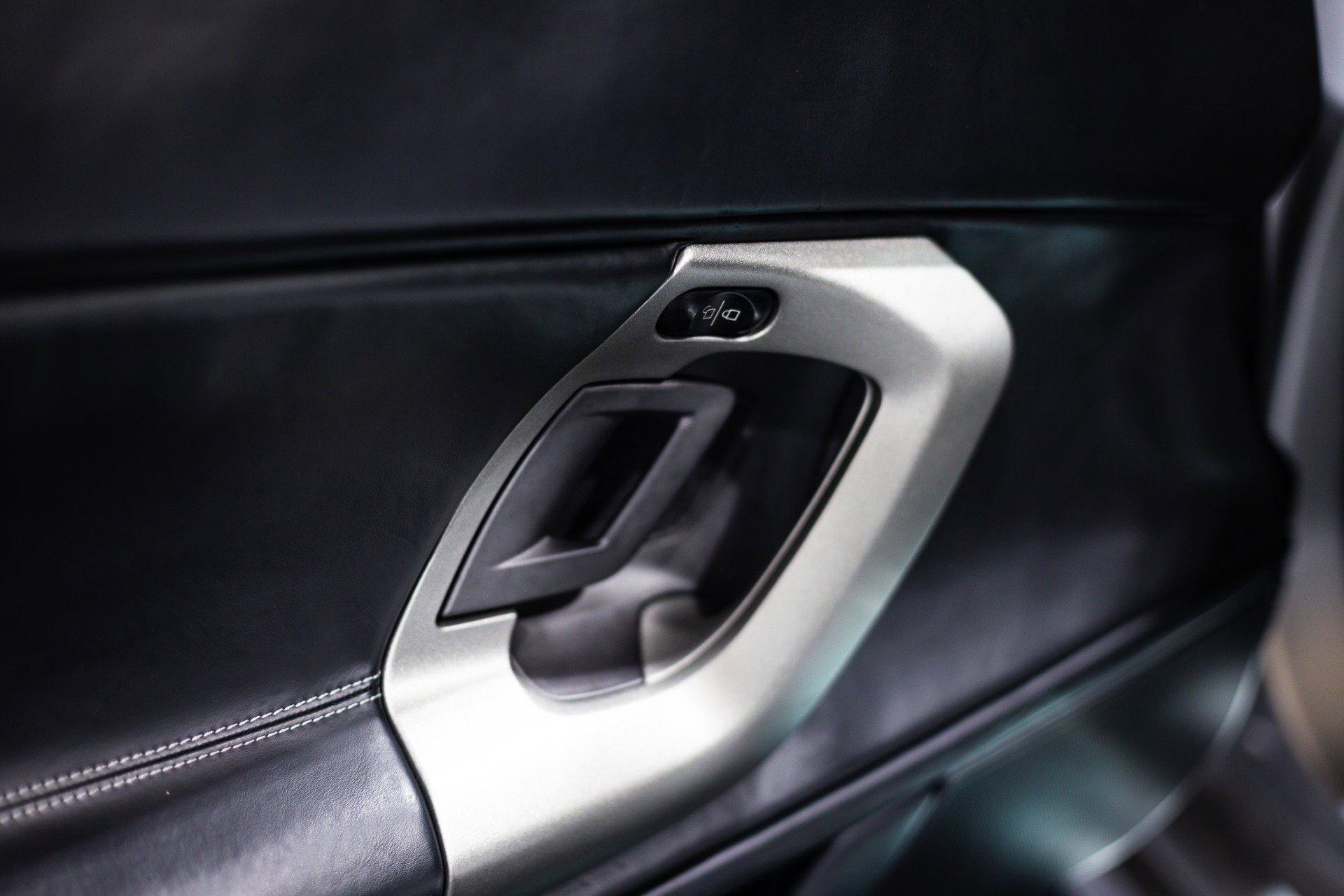 Used 2004 Lamborghini Gallardo image 13