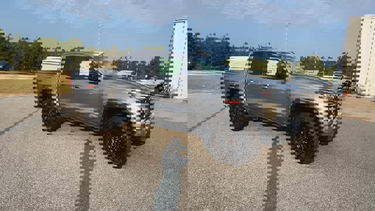New 2026 GMC Canyon Elevation w/ Convenience Package video 2
