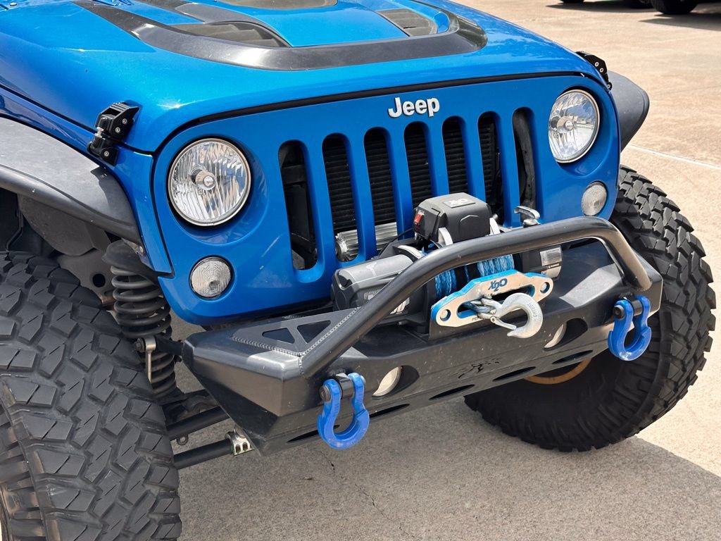 Used 2015 Jeep Wrangler Rubicon w/ Trailer Tow Group AWD/4WD image 2