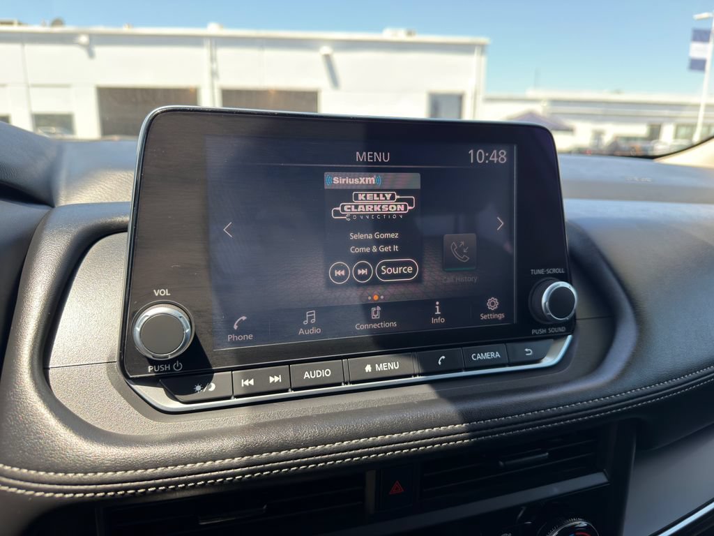 Used 2024 Nissan Rogue S FWD image 24