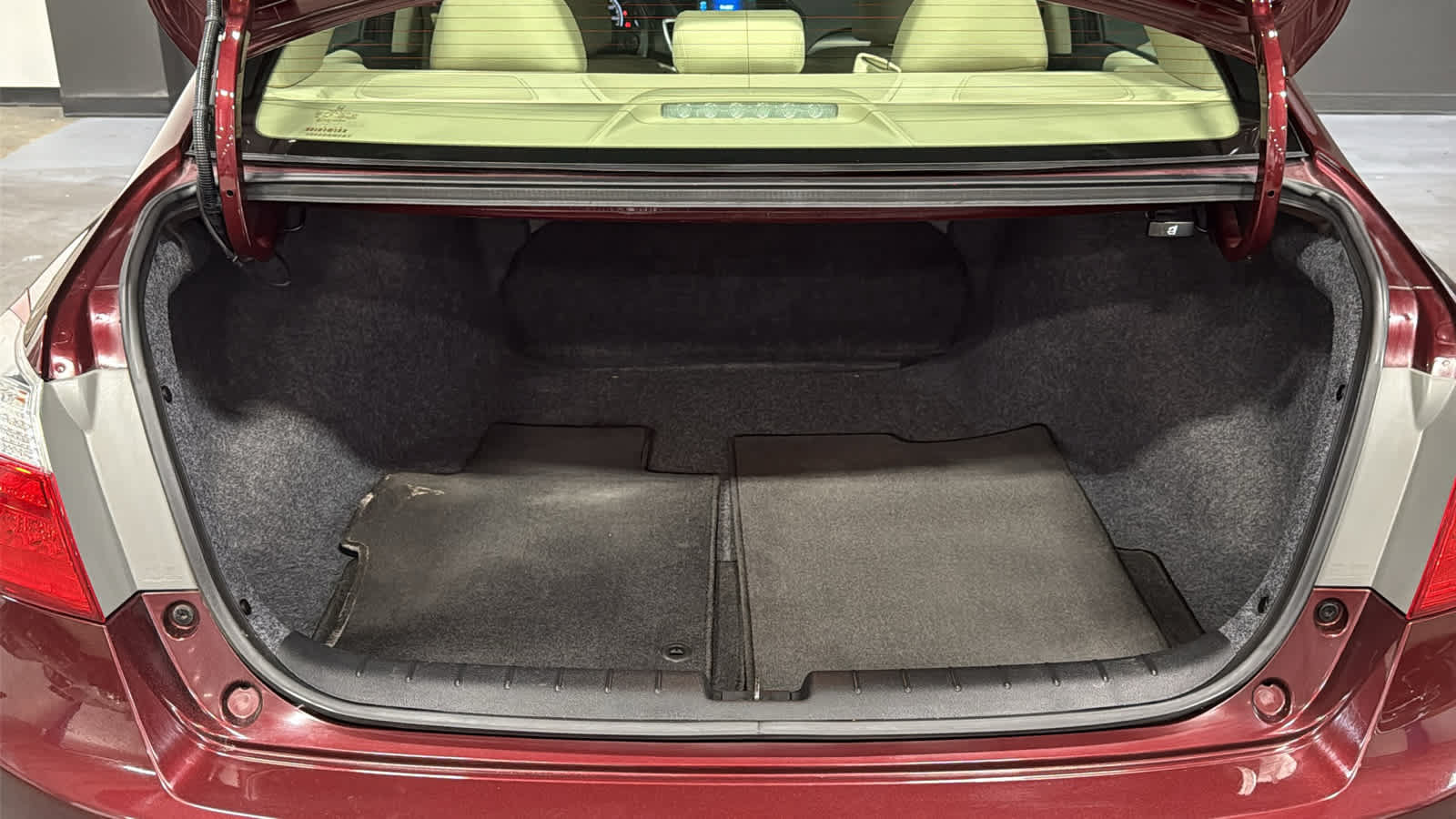 Used 2014 Honda Accord EX-L image 25