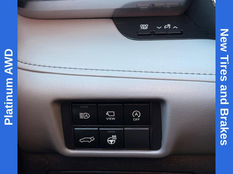 Used 2023 Toyota Highlander Platinum AWD/4WD image 31