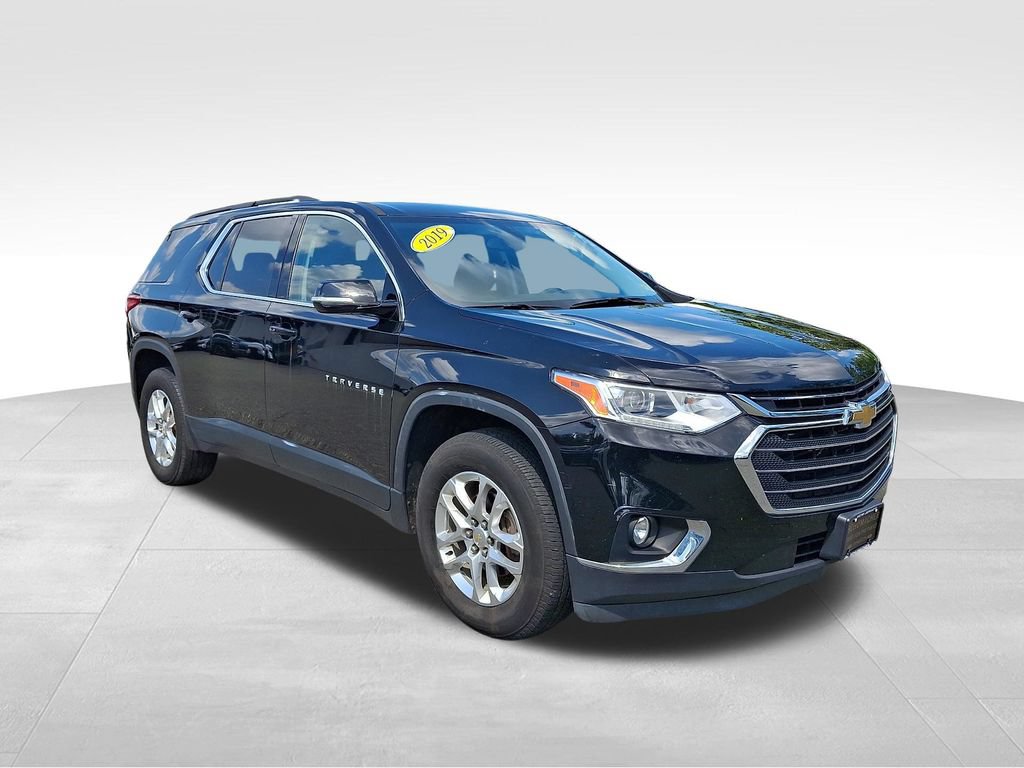 Certified 2019 Chevrolet Traverse LT AWD/4WD image 1