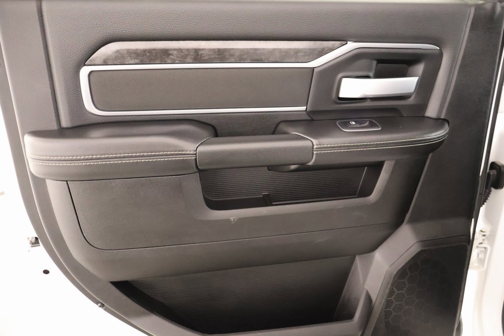 Used 2024 RAM 2500 Big Horn w/ Bed Utility Group image 15