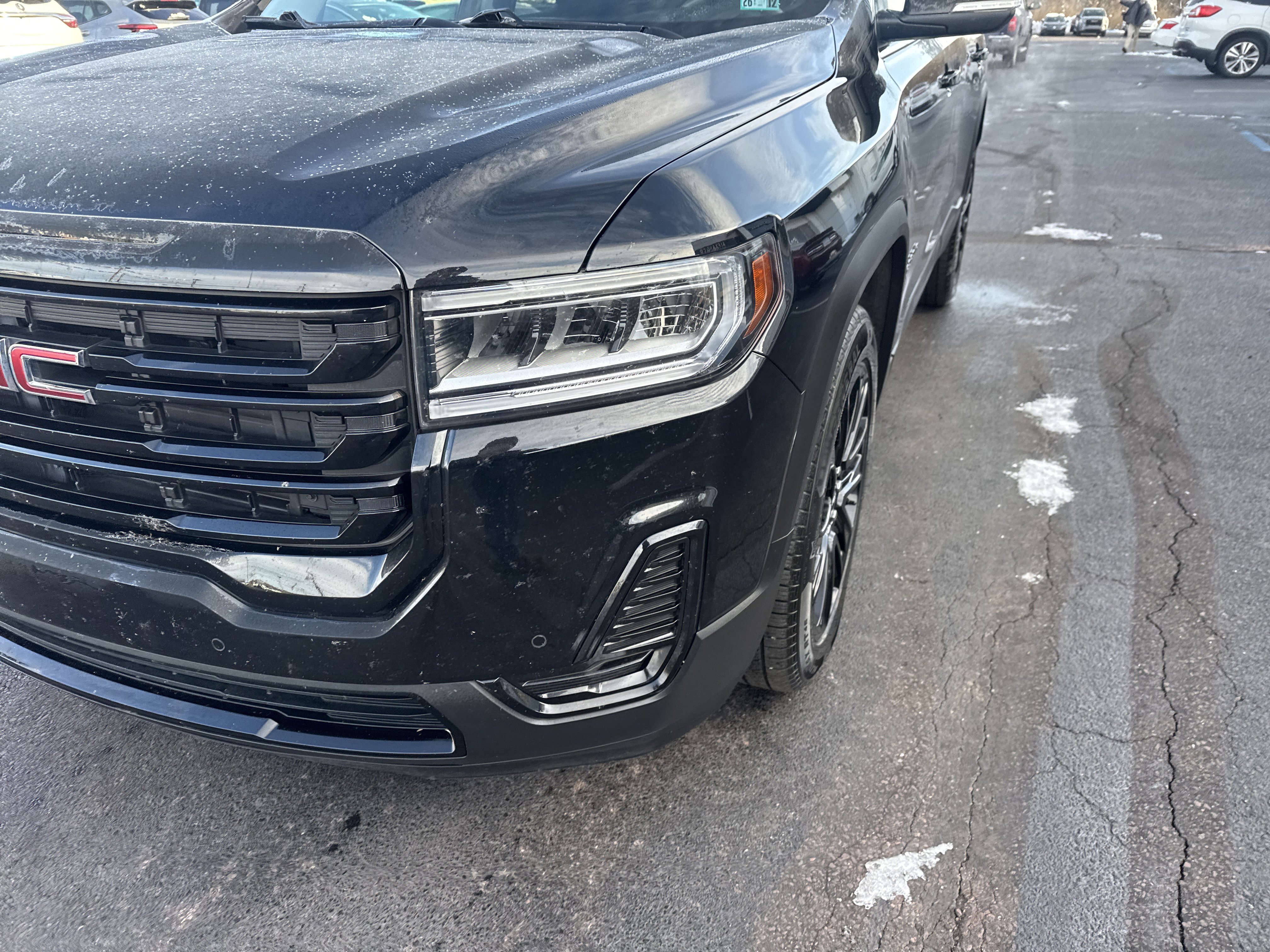 Used 2021 GMC Acadia SLE w/ Driver Convenience Package image 10