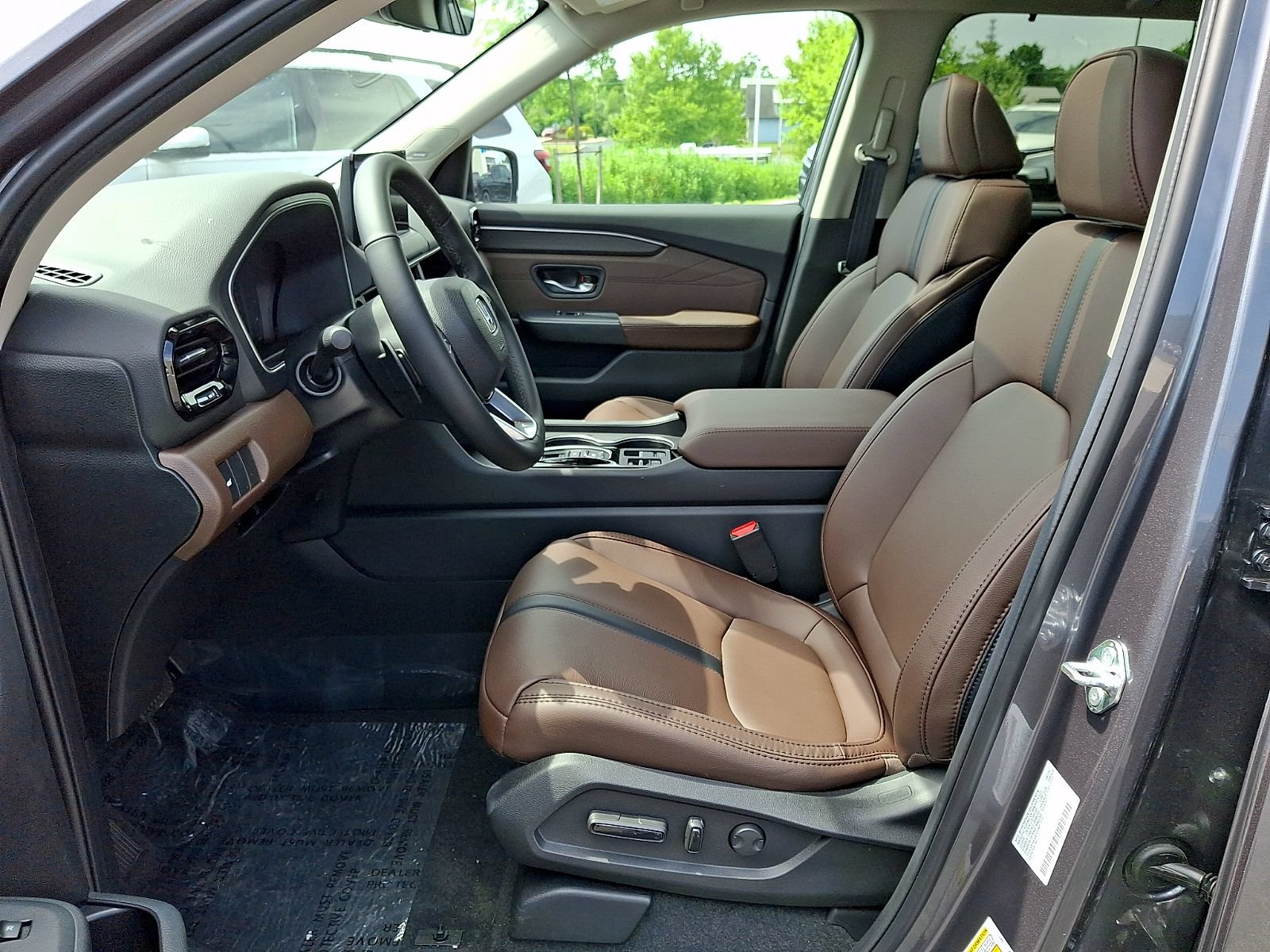 New 2026 Honda Pilot Touring image 6