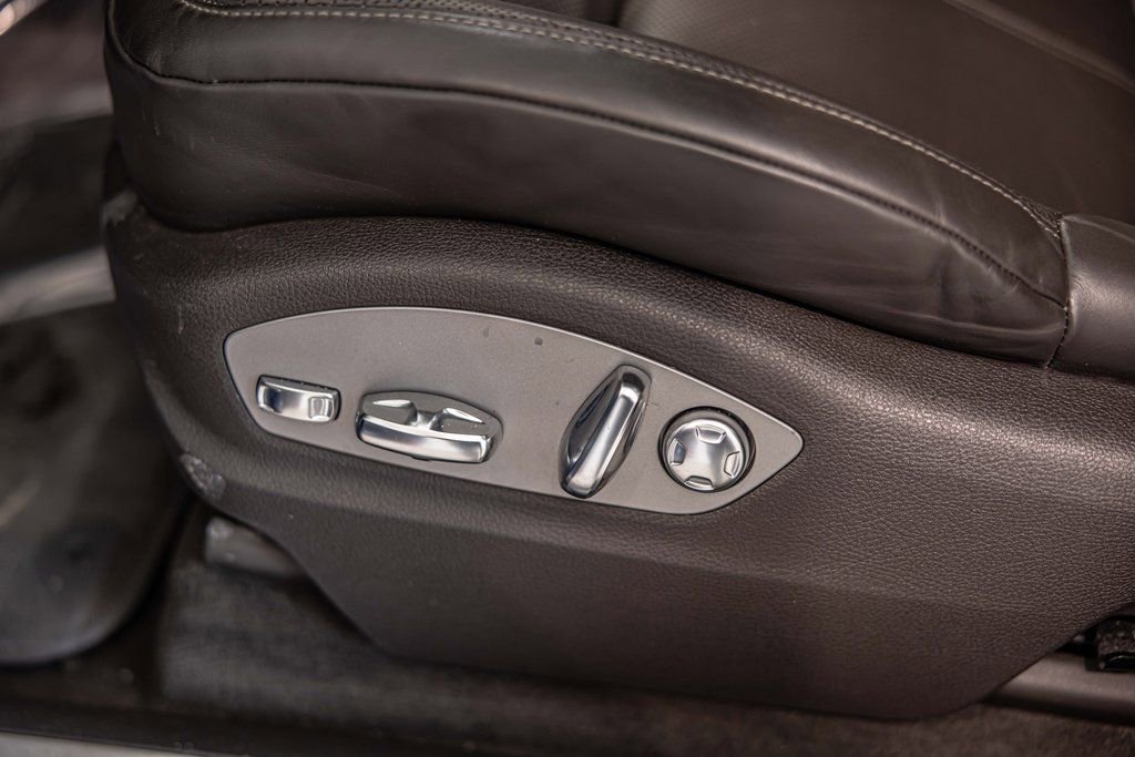 Used 2022 Porsche Macan S image 23