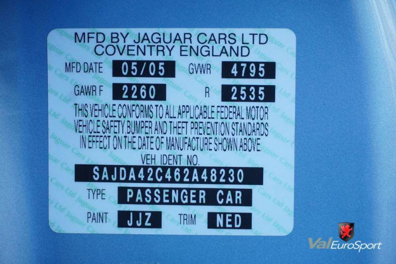 Used 2006 Jaguar XK8 Convertible image 36