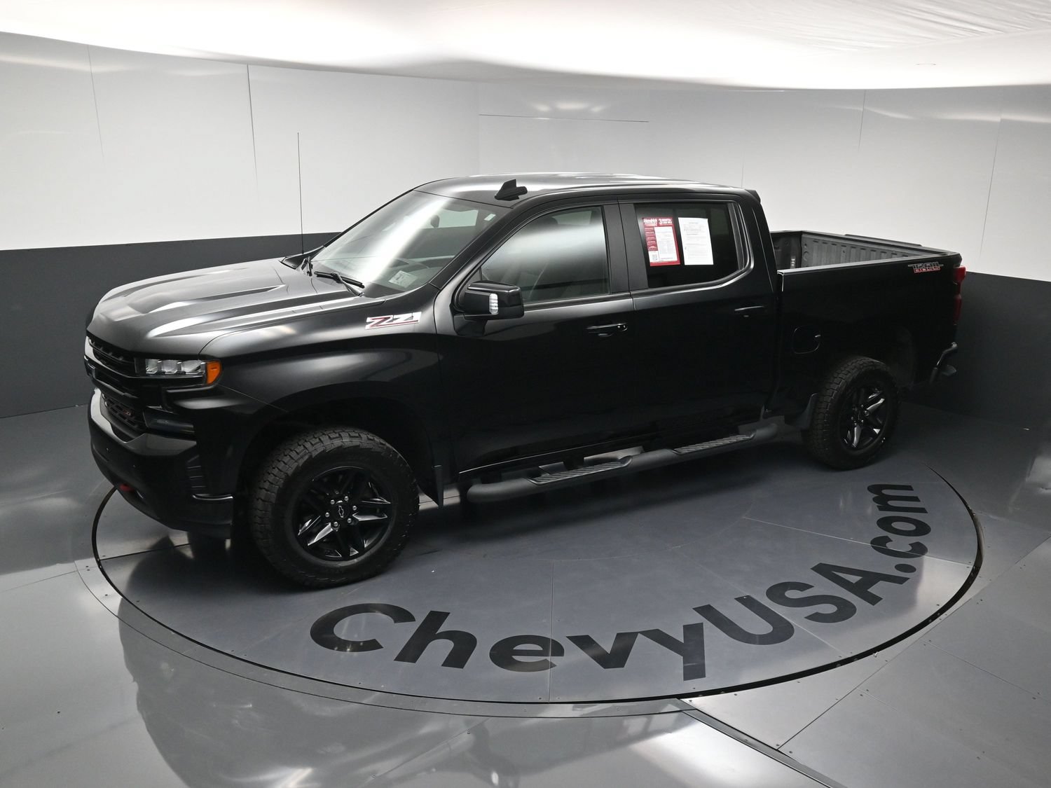 Used 2020 Chevrolet Silverado 1500 LT Trail Boss AWD/4WD image 29