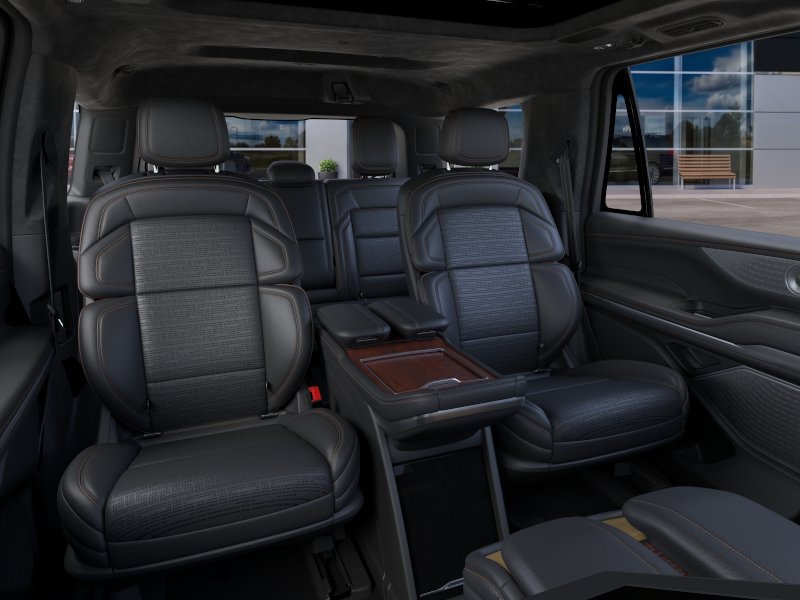 New 2026 Lincoln Navigator Black Label AWD/4WD image 11