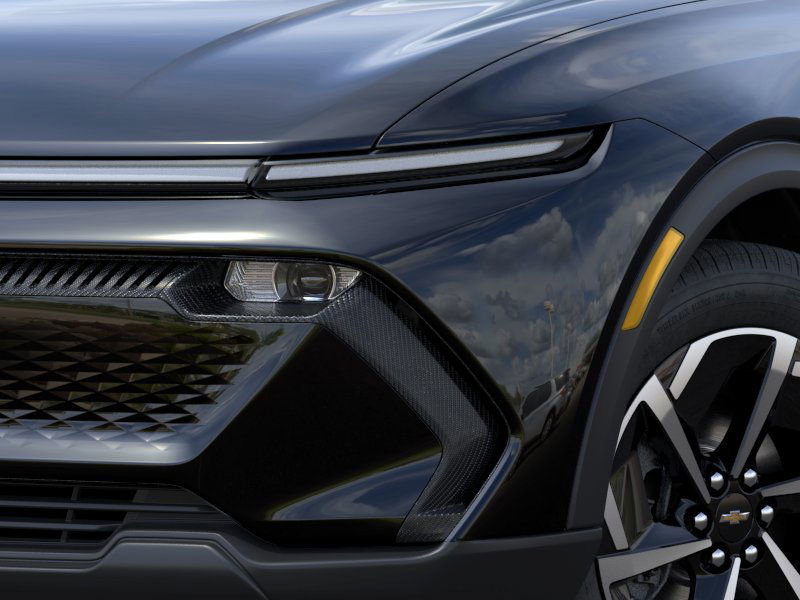 New 2026 Chevrolet Equinox EV LT image 12