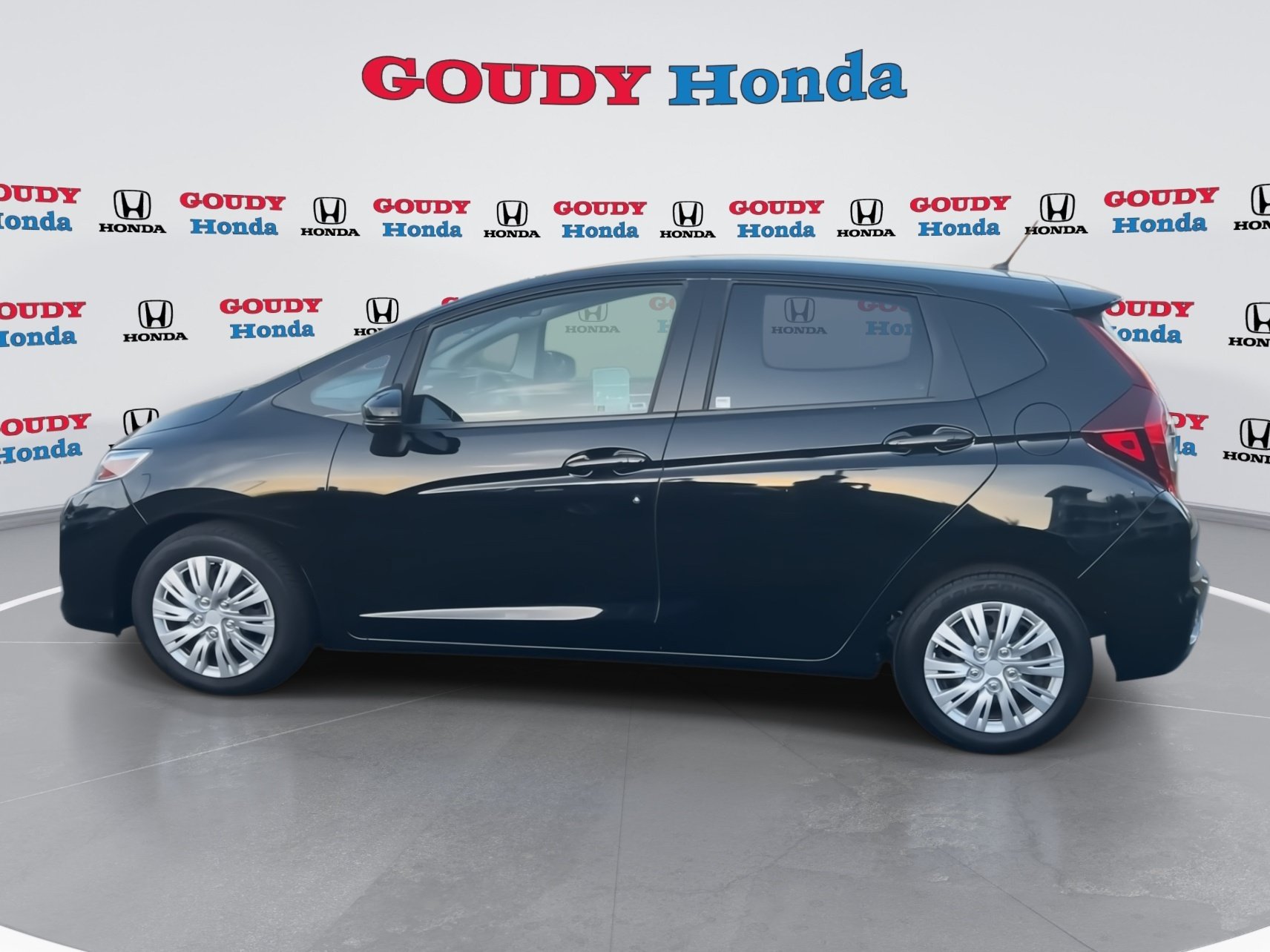 Used 2020 Honda Fit LX image 6