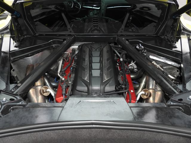 Used 2020 Chevrolet Corvette Stingray Preferred Cpe w/ 2LT Preferred Equipment Group RWD image 34