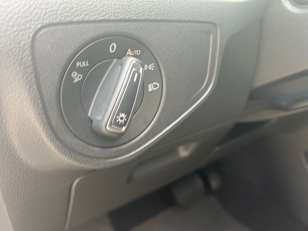 Used 2021 Volkswagen Atlas SEL image 52