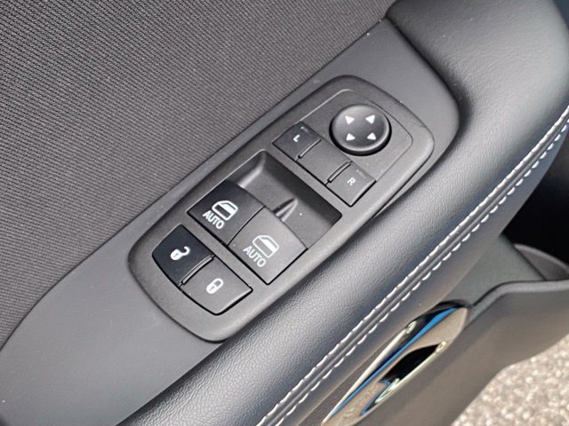 Used 2023 Dodge Challenger SRT Hellcat RWD image 12