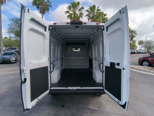 Used 2024 RAM ProMaster 2500 w/ Power Group image 14