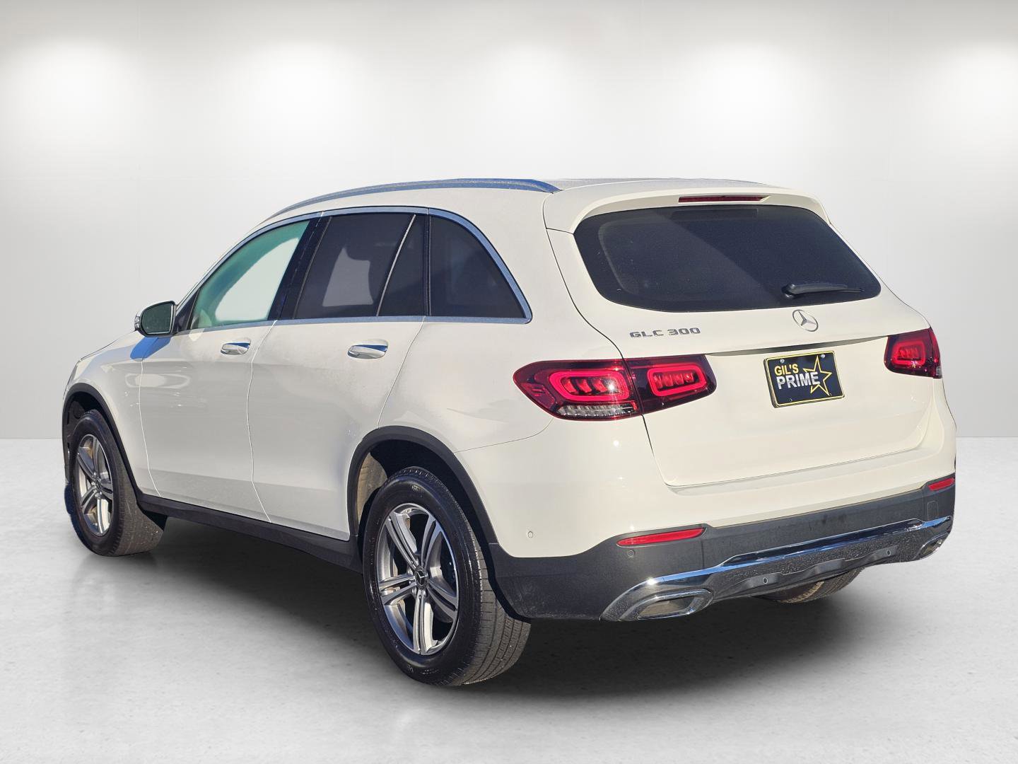 Used 2021 Mercedes-Benz GLC 300 w/ Premium Package image 7