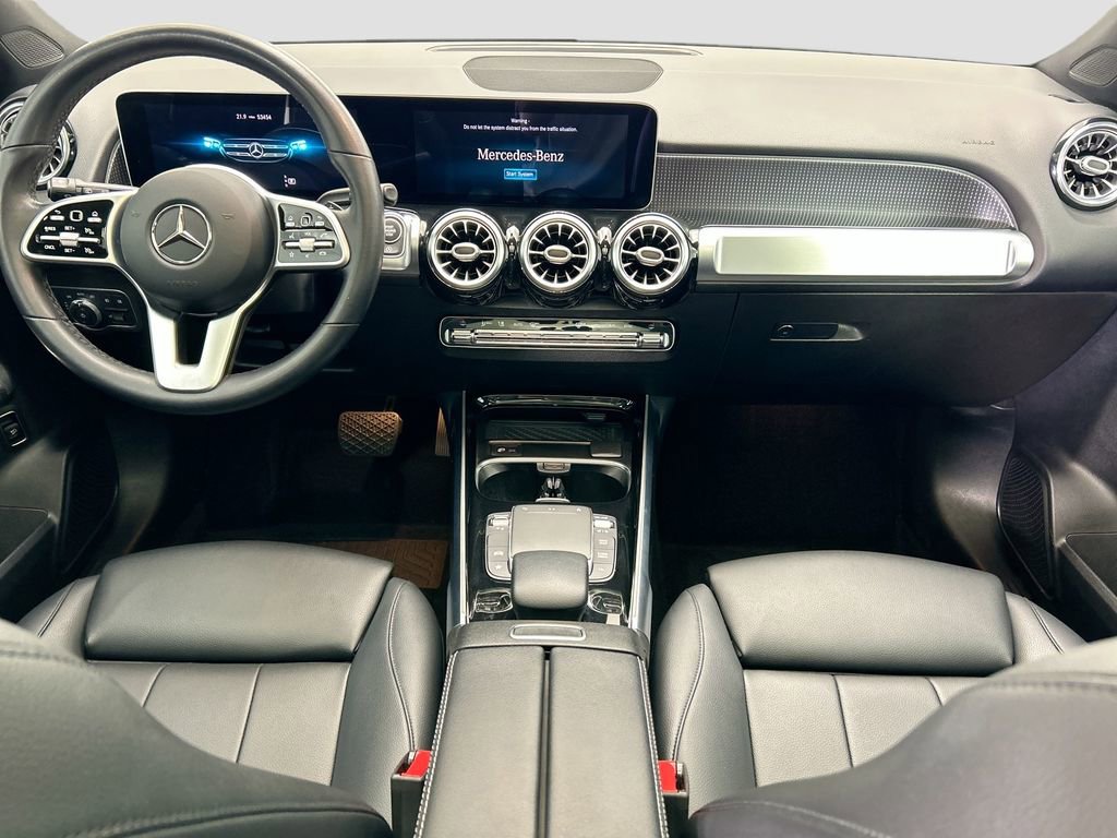 Used 2021 Mercedes-Benz GLB 250 4MATIC image 13
