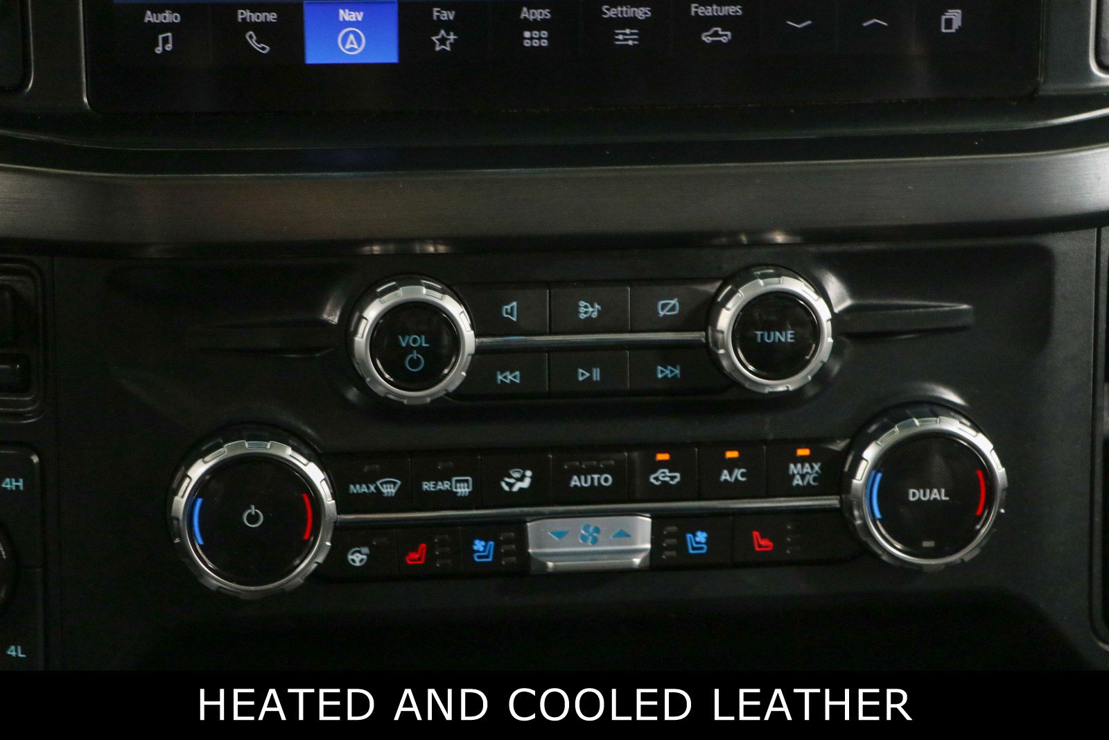 Used 2024 Ford F250 Lariat w/ Lariat Ultimate Package AWD/4WD image 21
