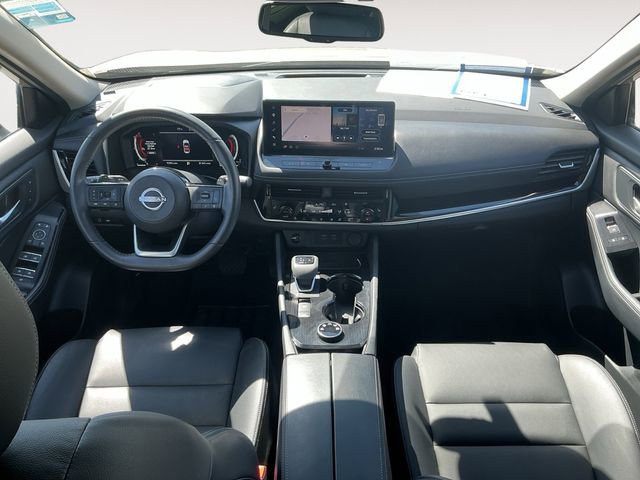 Used 2024 Nissan Rogue SL w/ SL Premium Package image 17