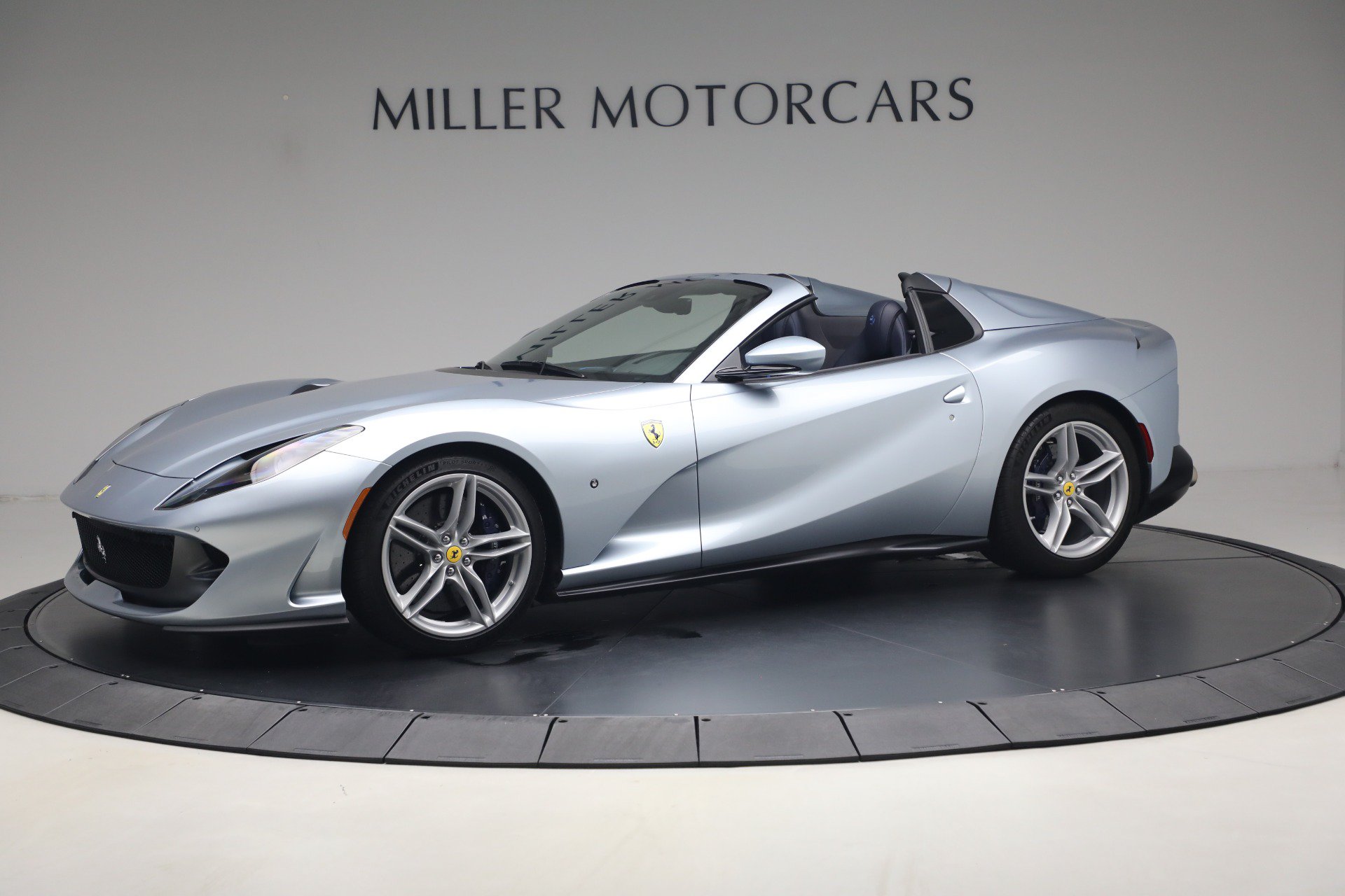 Certified 2022 Ferrari 812 GTS RWD image 2